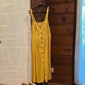 A.n.a. Dress in yellow gold SZ XL